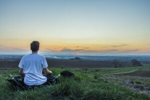 "Spiritual meditation practices for emotional healing that calm the heart and mind – Meditation for Emotional Healing"