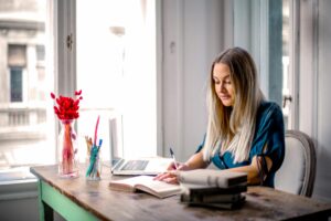 Student following a simple routine to focus on studies without distraction at home on a low-energy day