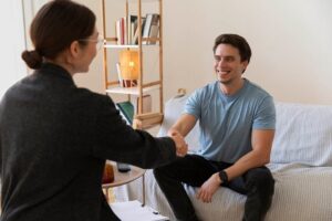 "Online therapy mental health support: When to seek professional help offline for better emotional well-being"