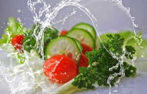 A balanced Indian diet meal plate showing healthy foods for the Best Weight Loss Diet Plan.
