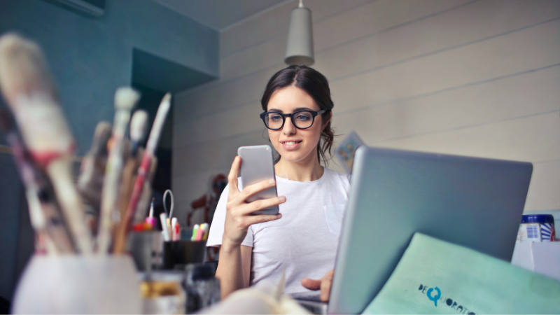 How to stop checking your phone and stay consistent without trying to be perfect